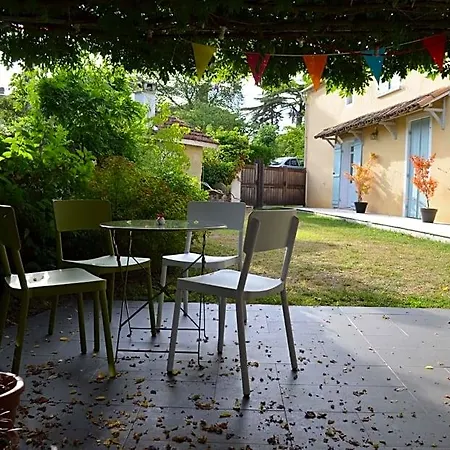 Le Jardin Secret Couette-café 3*